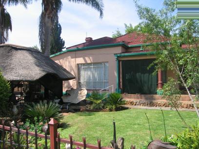 4 Bedroom House for Sale For Sale in Daspoort - Home Sell - MR51168
