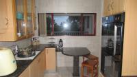 Kitchen - 20 square meters of property in Herrwood Park