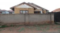 Front View of property in Protea Glen