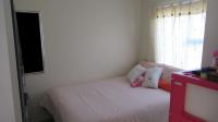 Bed Room 1 - 9 square meters of property in Sagewood