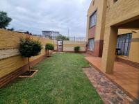 3 Bedroom 1 Bathroom Simplex for Sale for sale in Safarituine