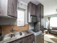 Kitchen - 6 square meters of property in Sky City