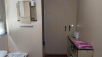 Bathroom 1 - 15 square meters of property in Hopefield