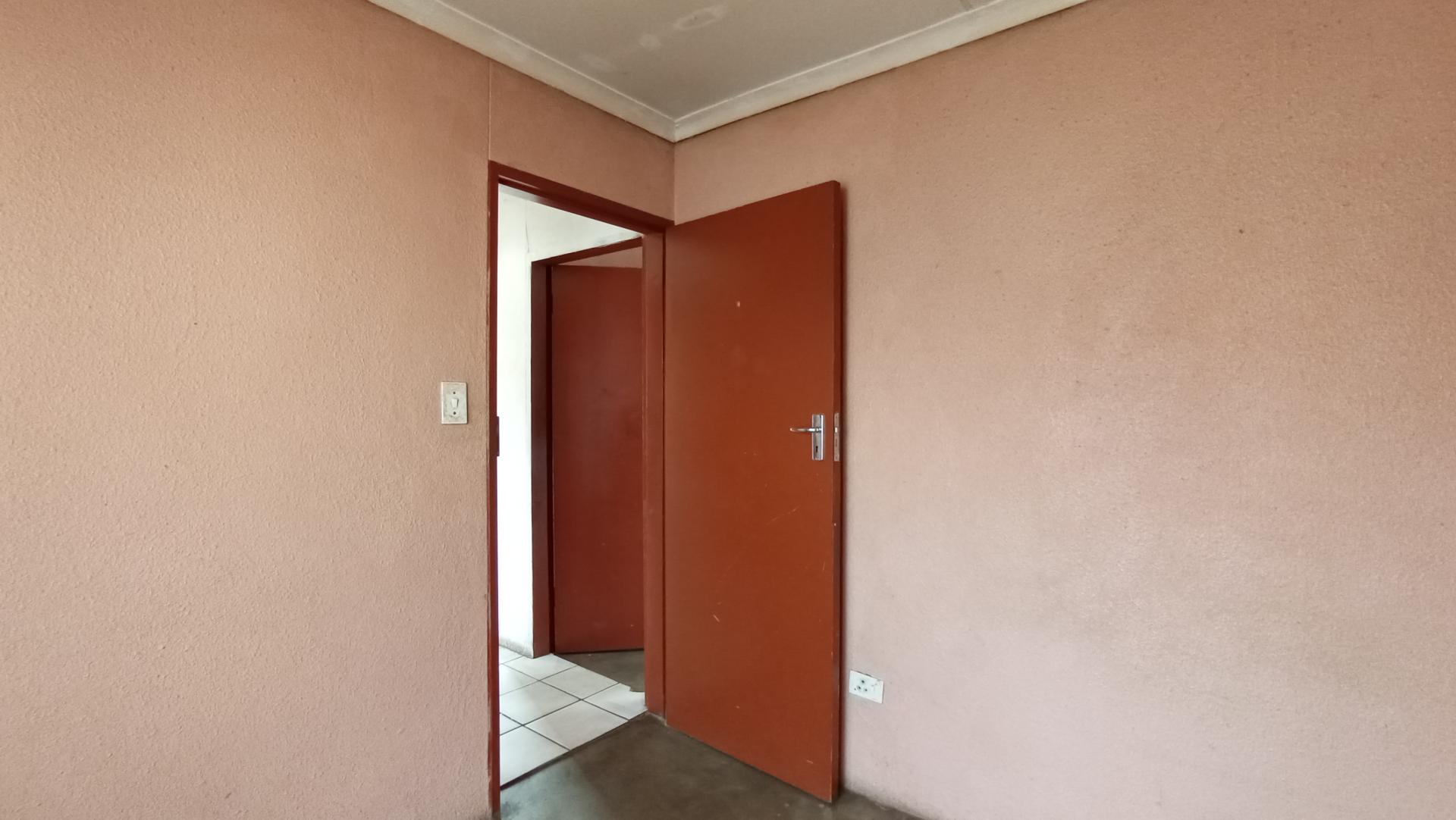 Bed Room 1 - 9 square meters of property in Riverlea - JHB