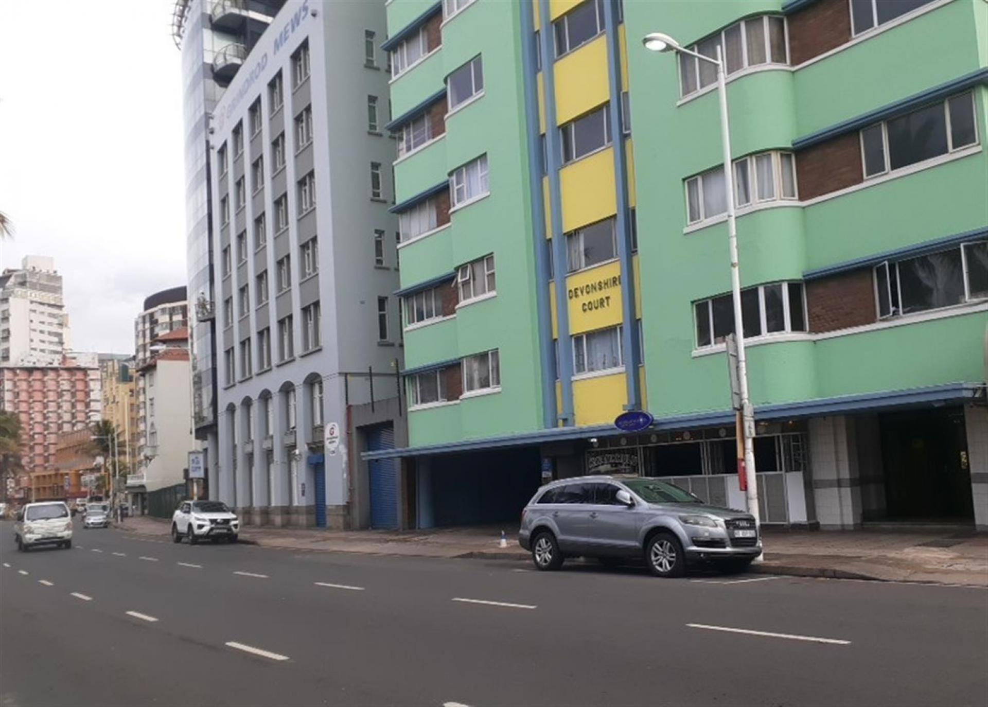 Front View of property in Durban Central