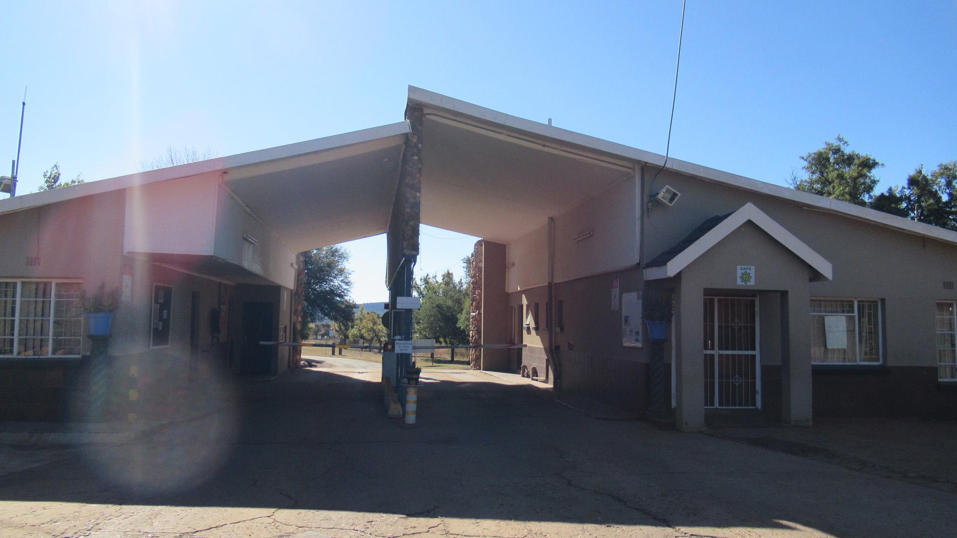 Front View of property in Vaal Oewer