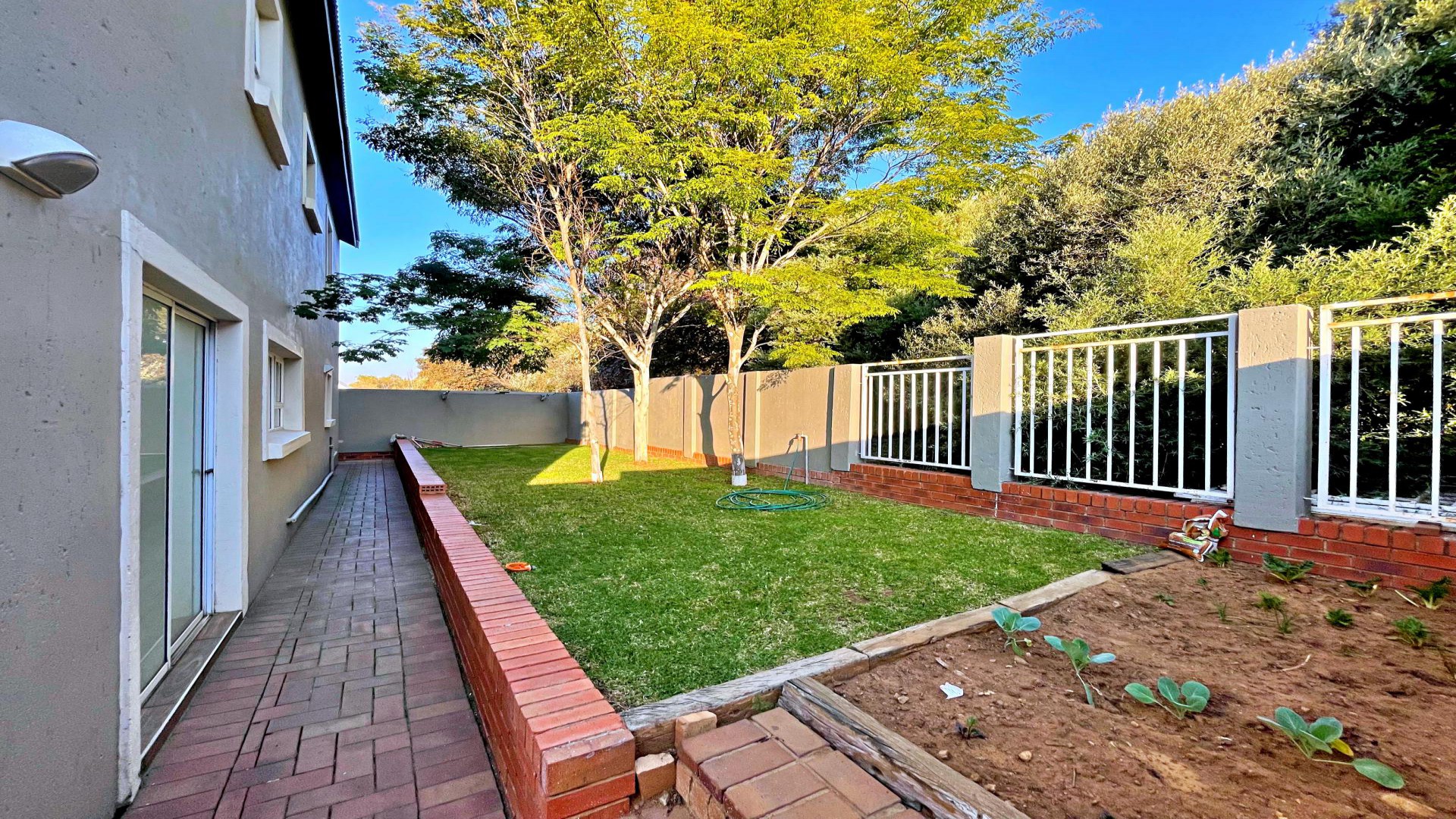 Garden of property in Louwlardia