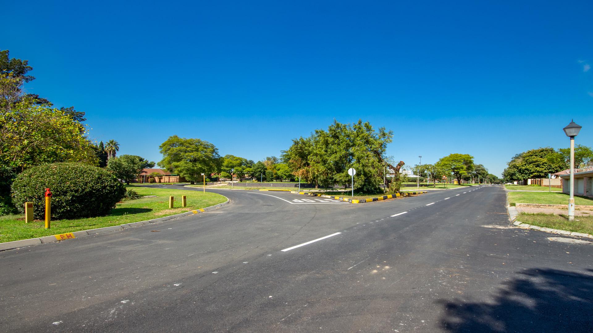 Front View of property in Kempton Park