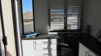 Kitchen of property in Rangeview