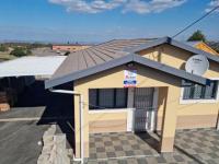 2 Bedroom 1 Bathroom House for Sale for sale in Trenance Park