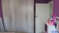 Bed Room 2 - 14 square meters of property in North Riding A.H.