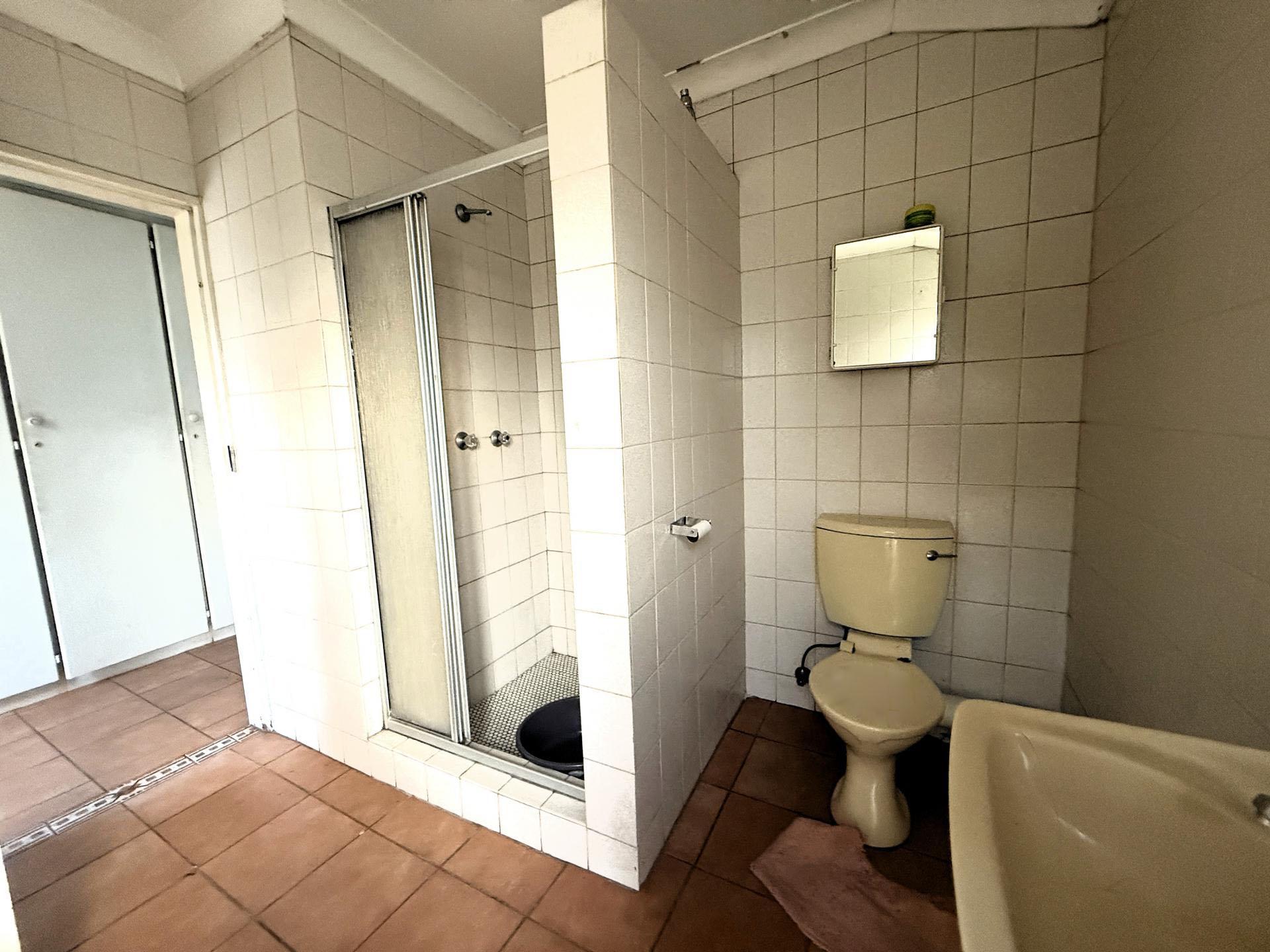 Bathroom 1 - 4 square meters of property in Winchester Hills
