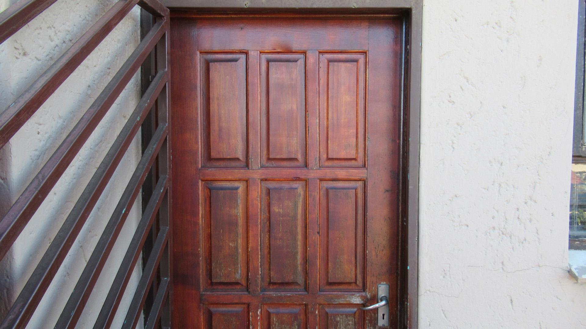 Front View of property in Ridgeway