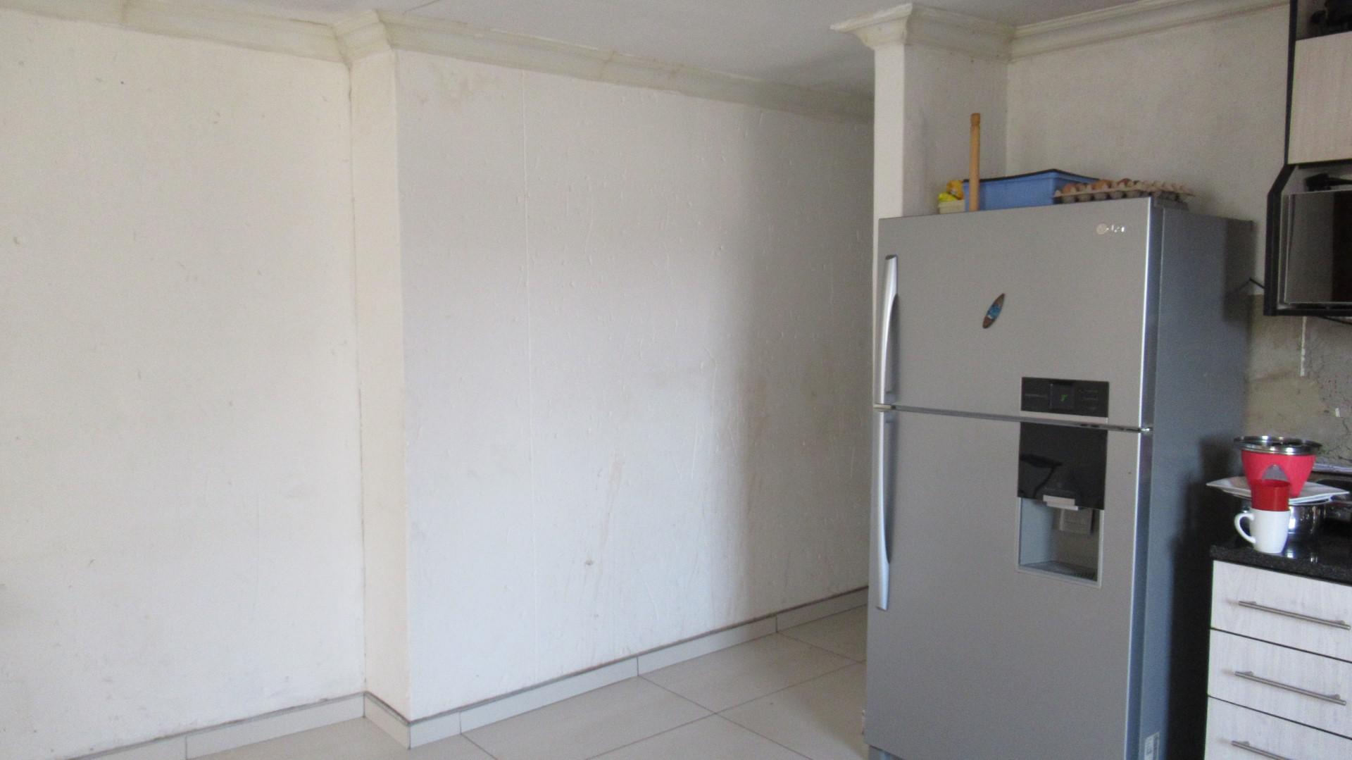 Kitchen - 12 square meters of property in Riverlea - JHB