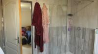 Main Bathroom - 9 square meters of property in Riverlea - JHB