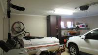 Spaces - 39 square meters of property in Glen Marais