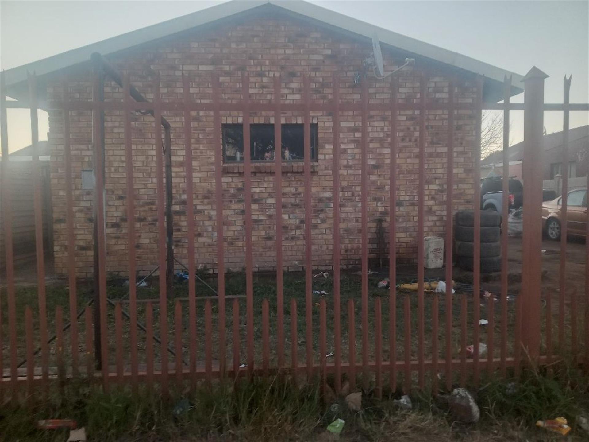 Front View of property in Kimberley