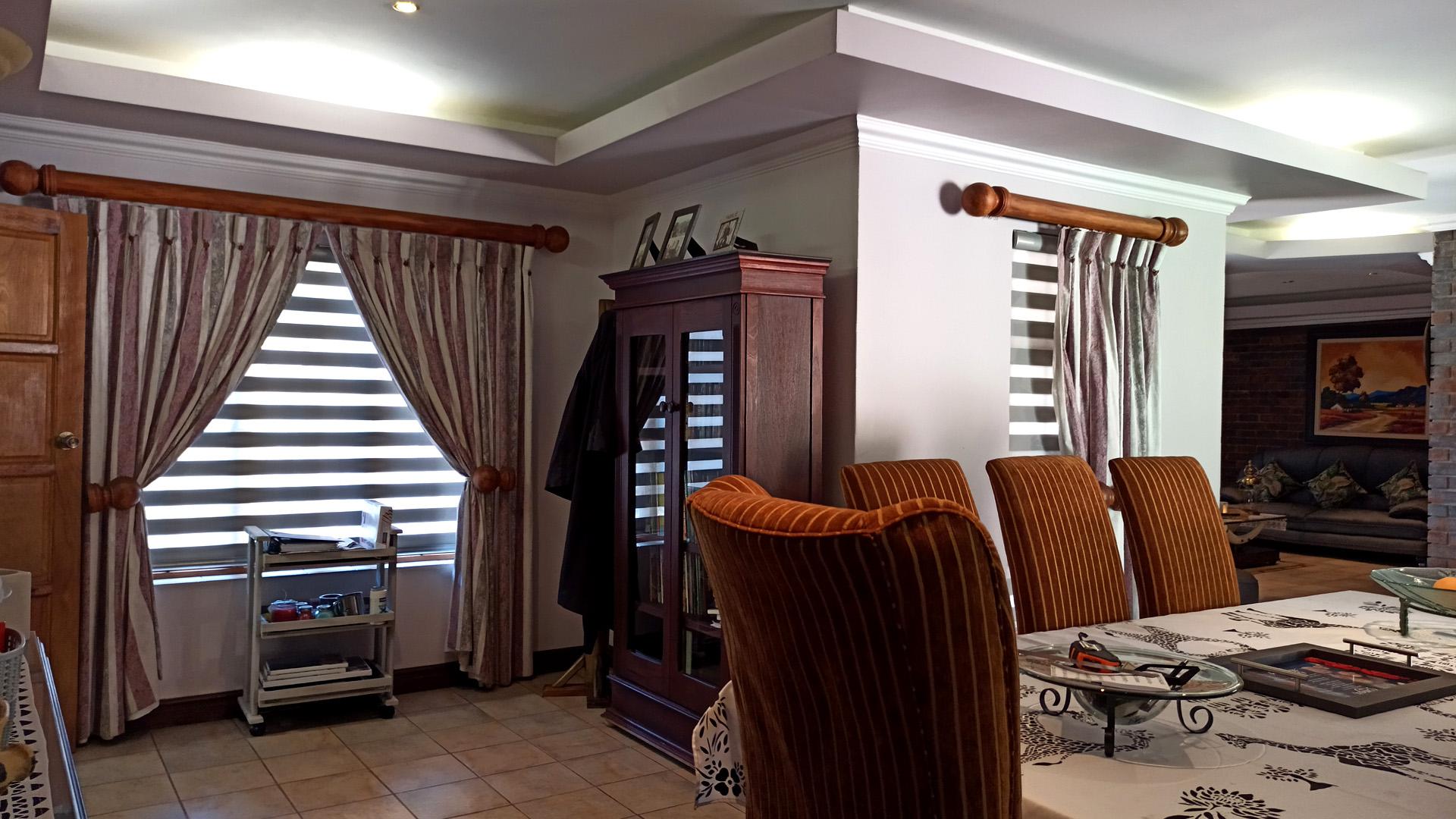 Dining Room - 30 square meters of property in Rustenburg