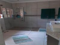 Bathroom 1 - 4 square meters of property in Rustenburg