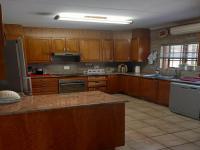 Kitchen - 14 square meters of property in Rustenburg