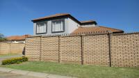 Front View of property in Willow Park Manor