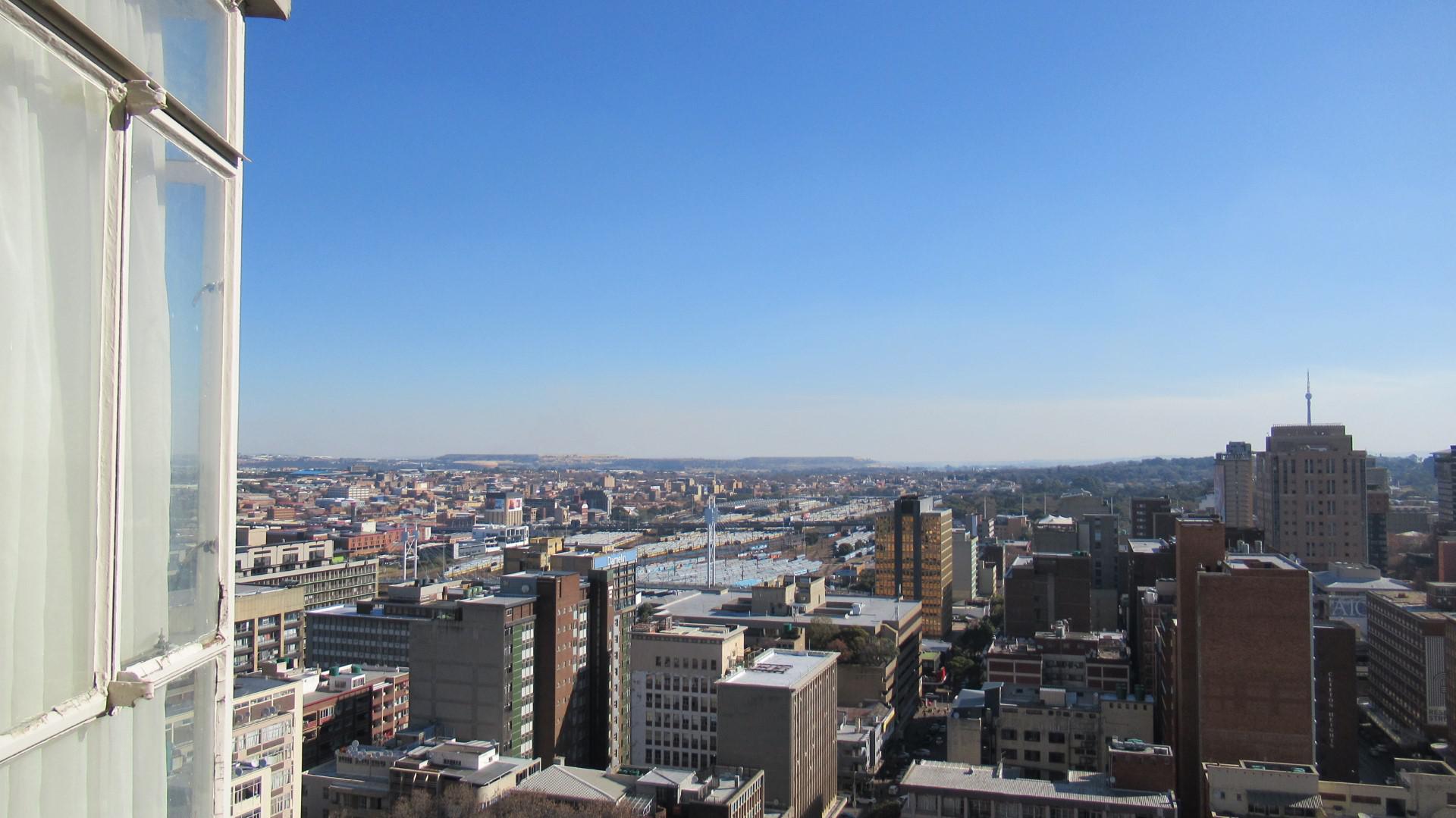 Balcony - 8 square meters of property in Braamfontein