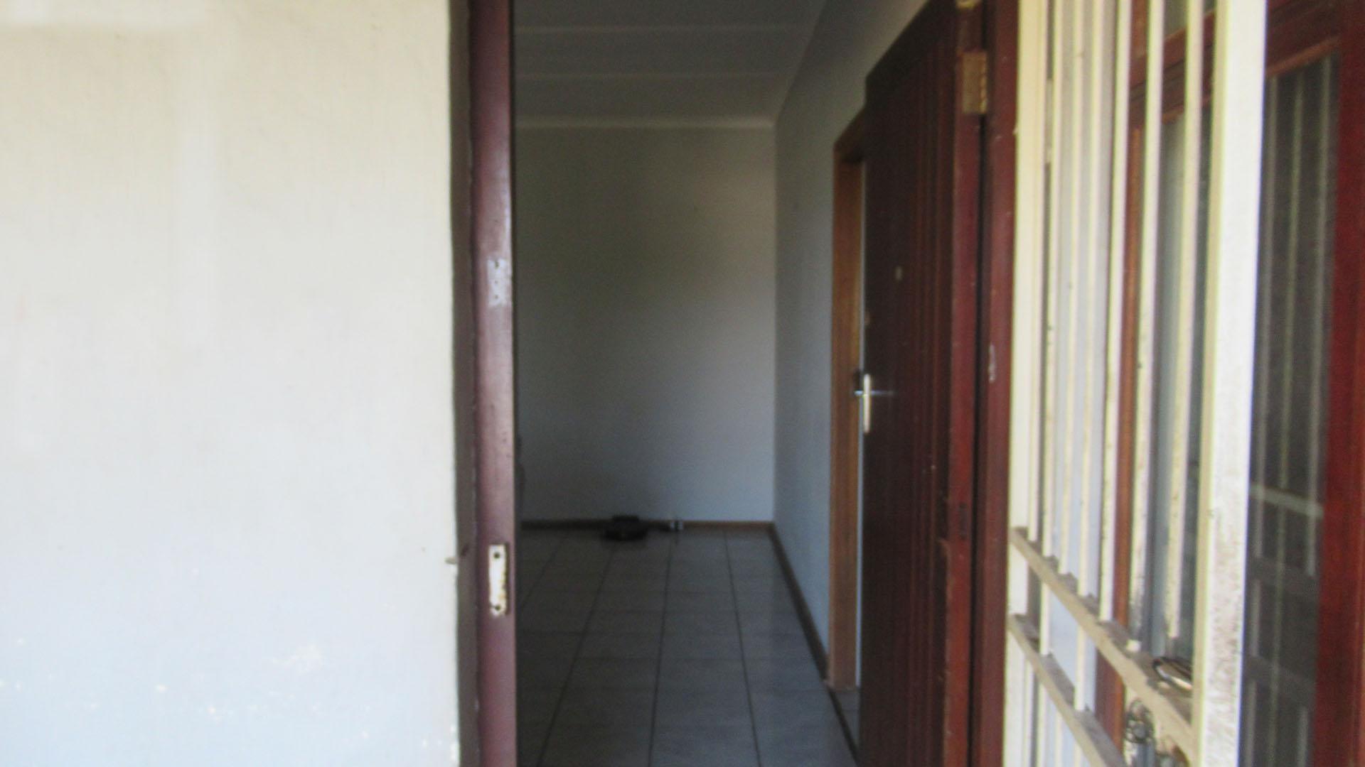 Front View of property in Sunwich Port