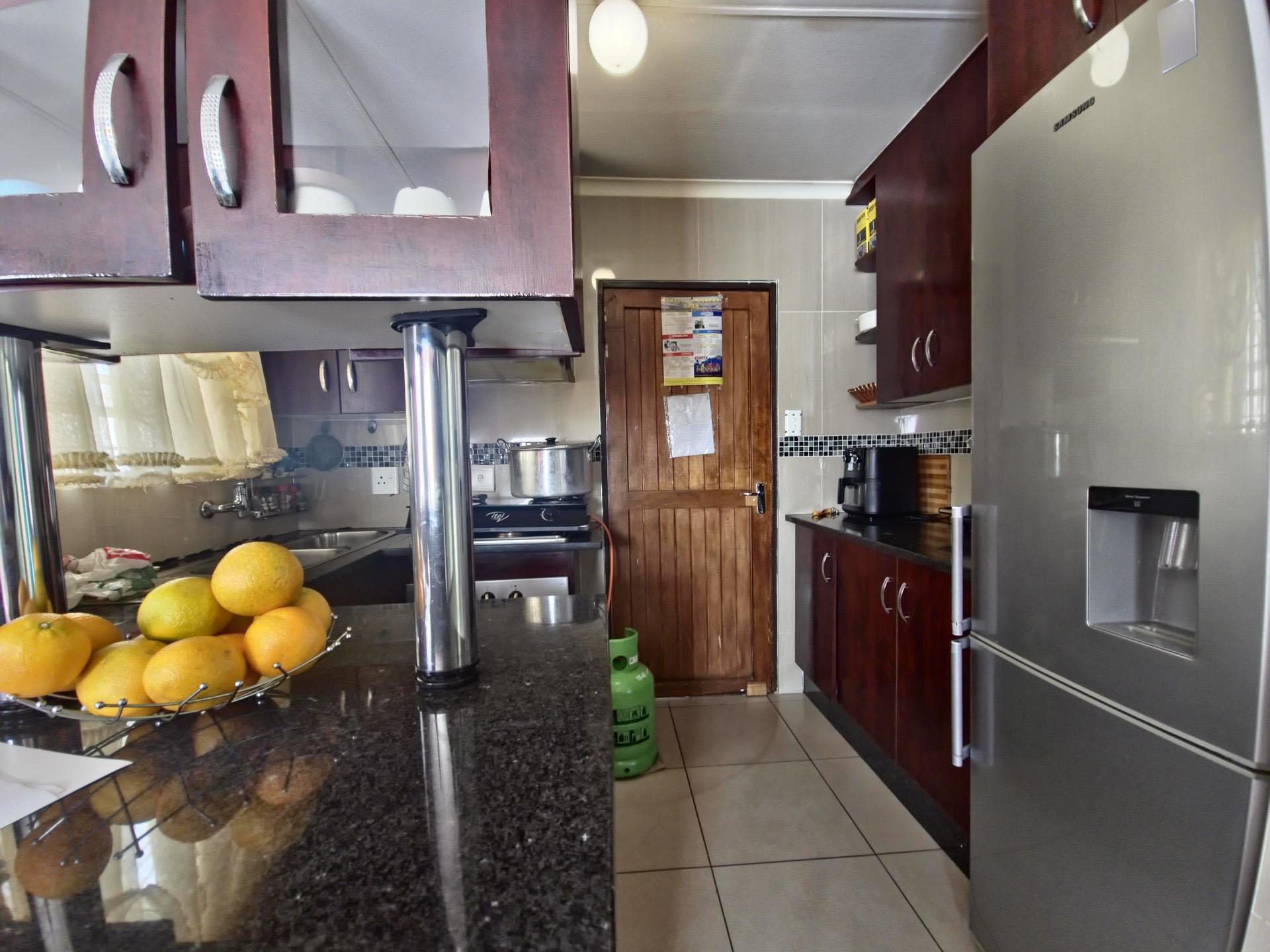 Kitchen of property in Olievenhoutbos