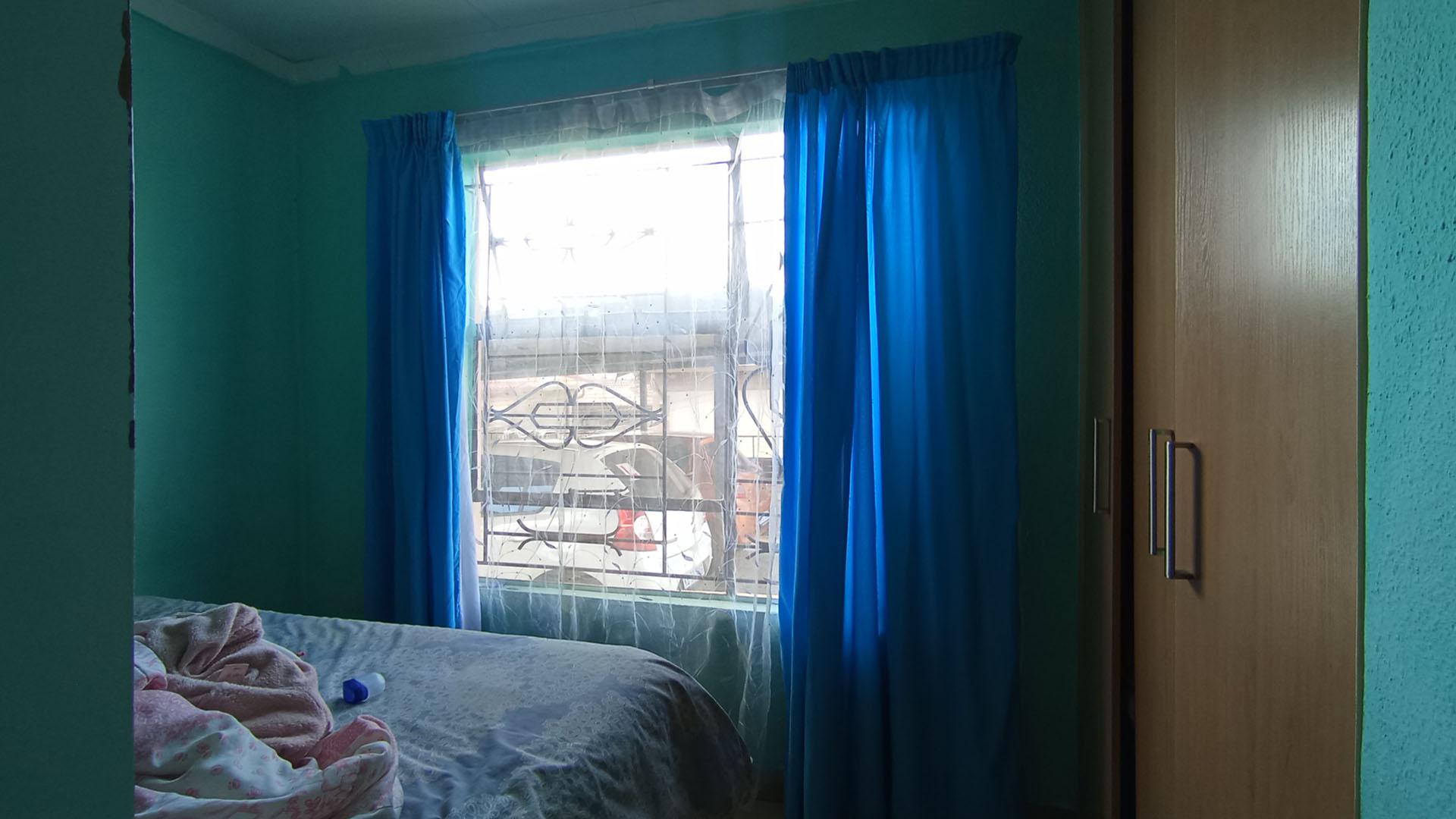 Bed Room 2 - 9 square meters of property in Olievenhoutbos