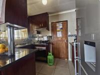Kitchen of property in Olievenhoutbos