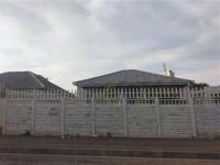 Front View of property in Johannesburg Central