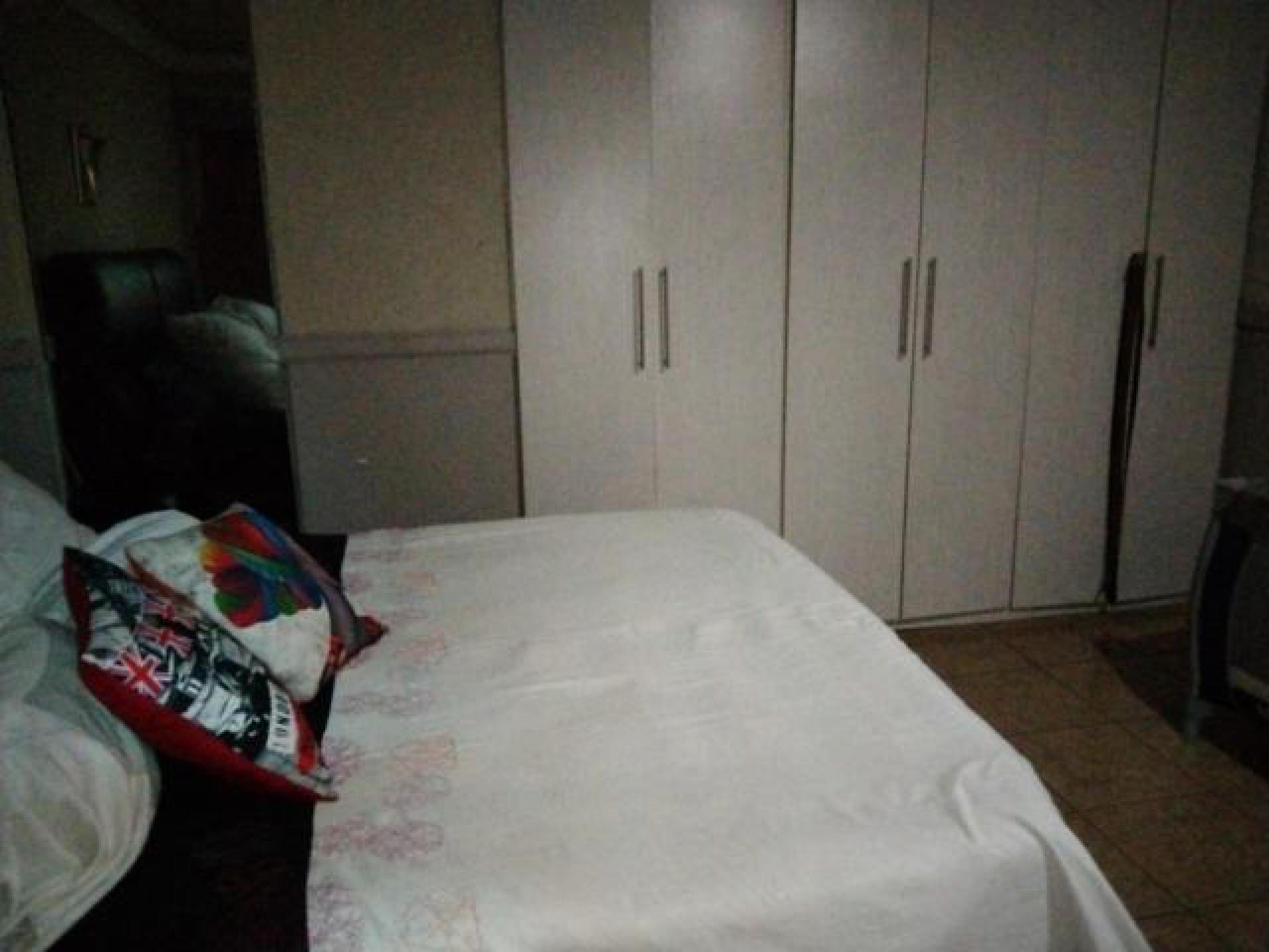 Bed Room 2 of property in Daveyton
