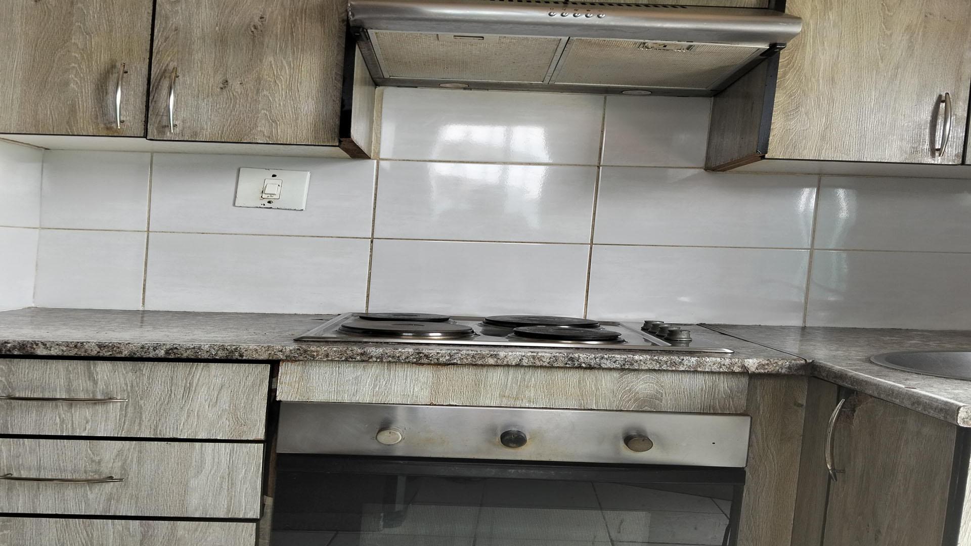 Kitchen of property in Protea Glen