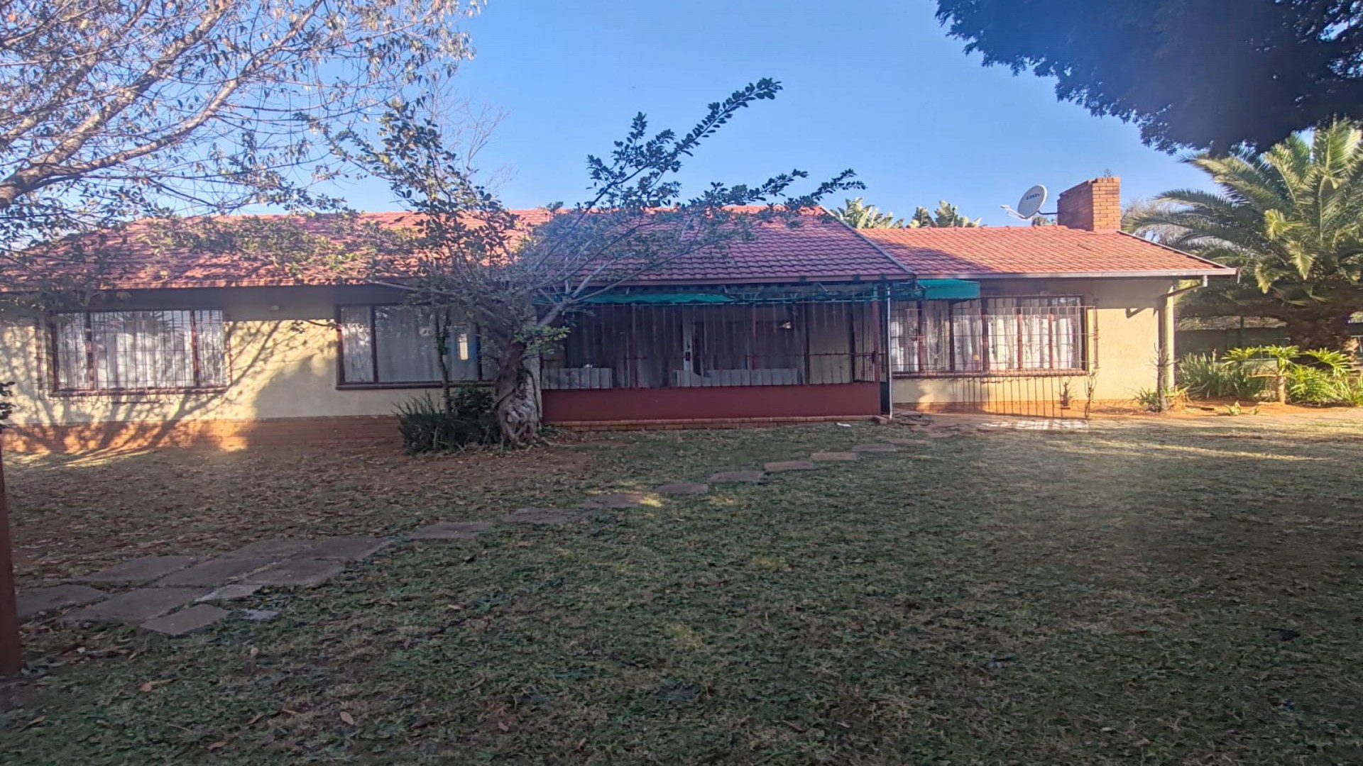 Front View of property in Birch Acres