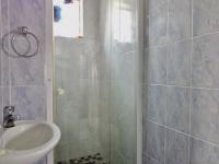 Bathroom 1 - 6 square meters of property in Kensington - JHB
