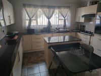 Kitchen - 20 square meters of property in Lyttelton Manor