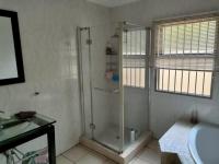 Bathroom 1 - 11 square meters of property in Lyttelton Manor