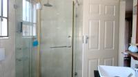 Main Bathroom - 8 square meters of property in Lyttelton Manor