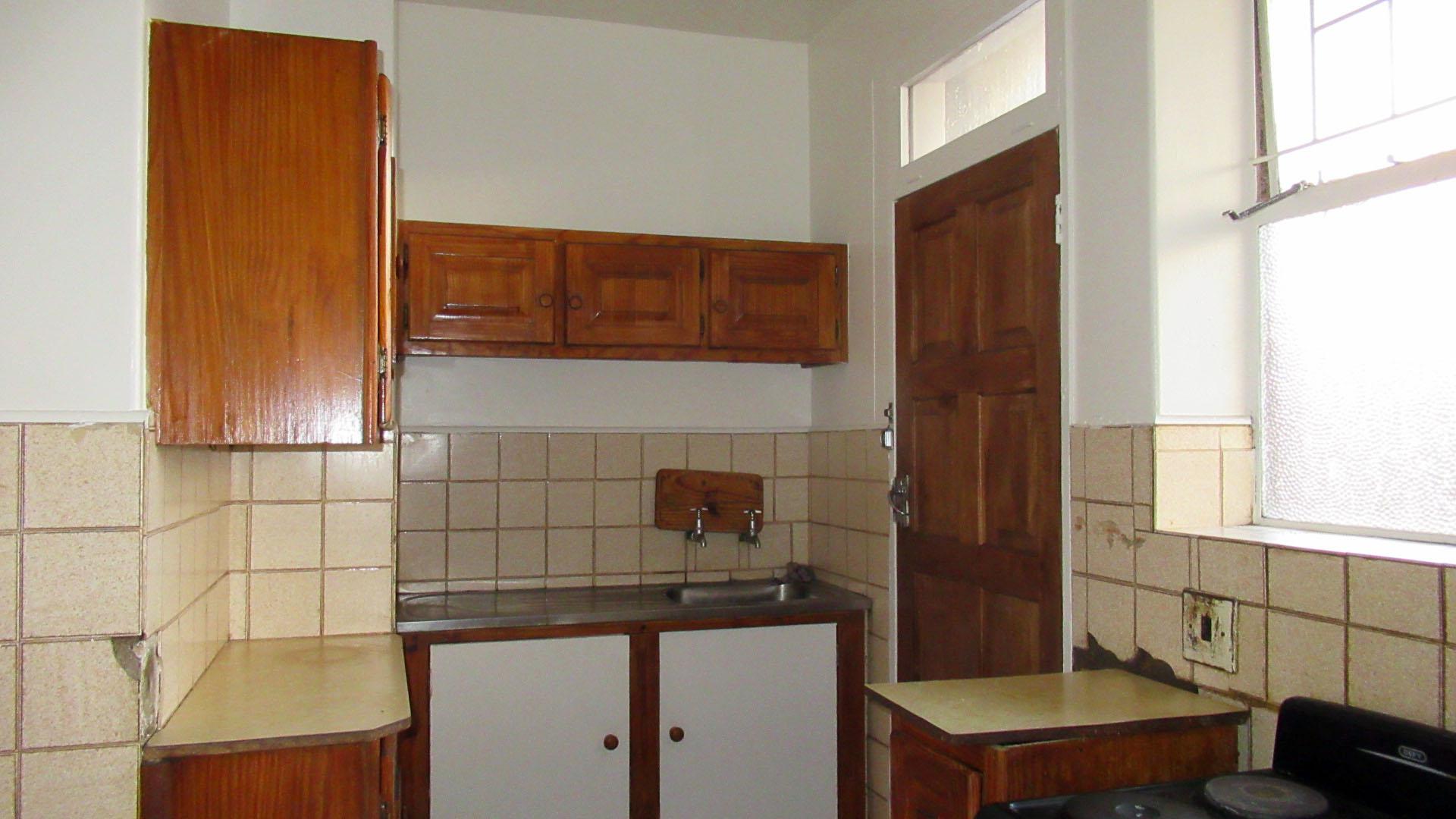 Kitchen - 12 square meters of property in Pretoria Central