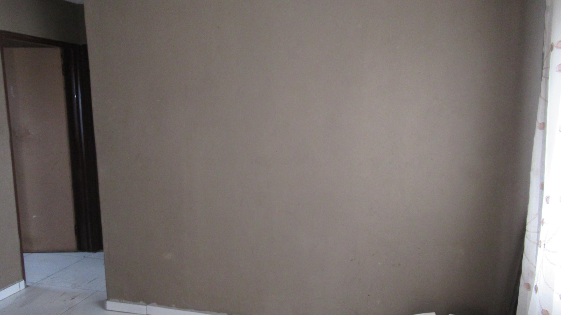 Lounges - 11 square meters of property in Devon