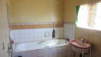 Bathroom 1 - 5 square meters of property in Balfour