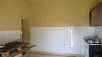 Kitchen - 17 square meters of property in Balfour