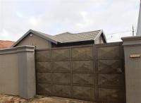 Front View of property in Protea Glen