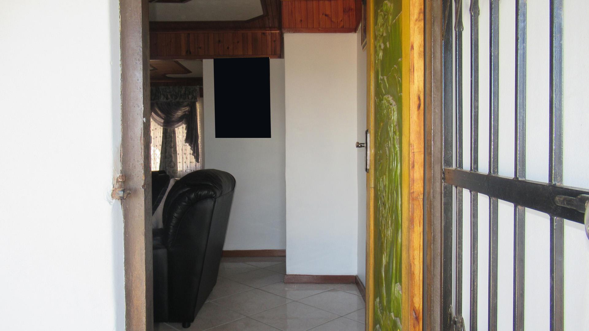 Spaces - 3 square meters of property in Umlazi