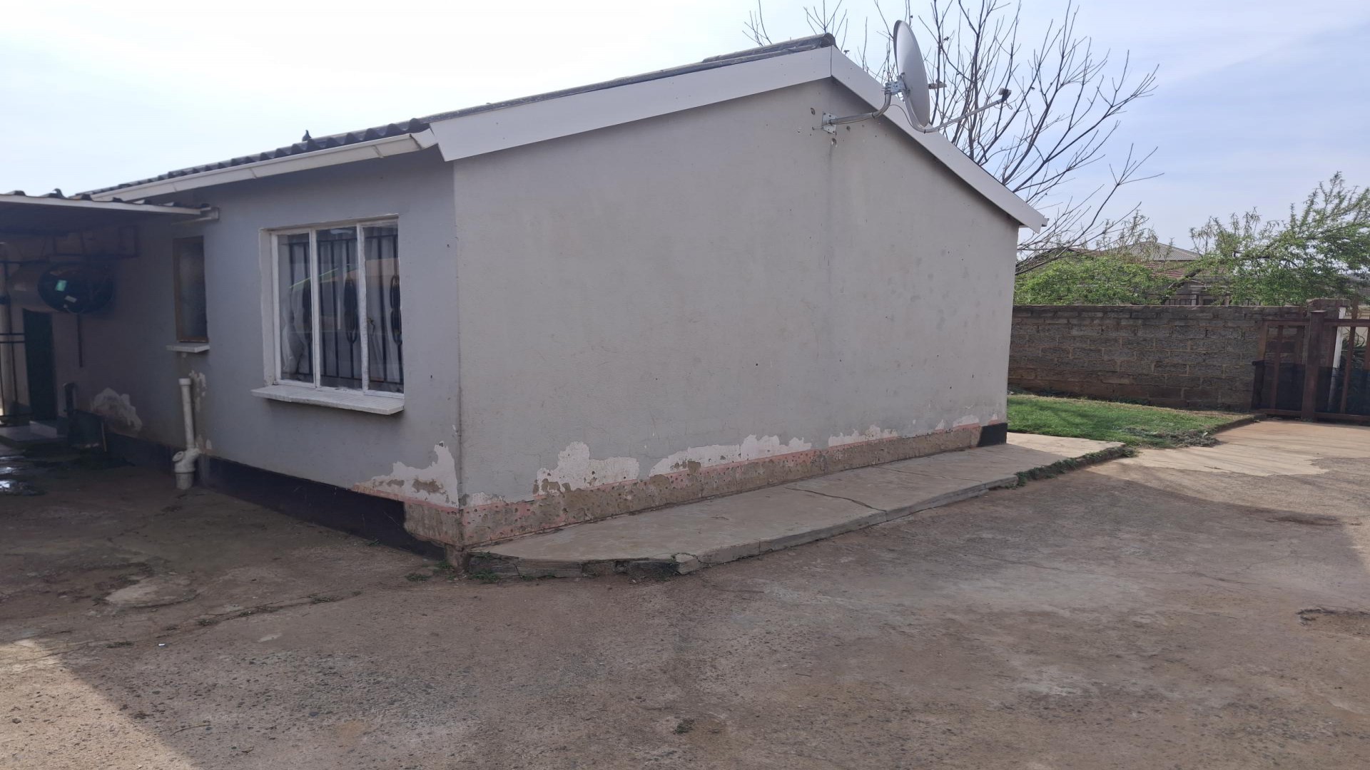 Spaces of property in Villa Liza