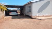 Front View of property in Villa Liza