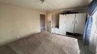 Main Bedroom - 9 square meters of property in Villa Liza