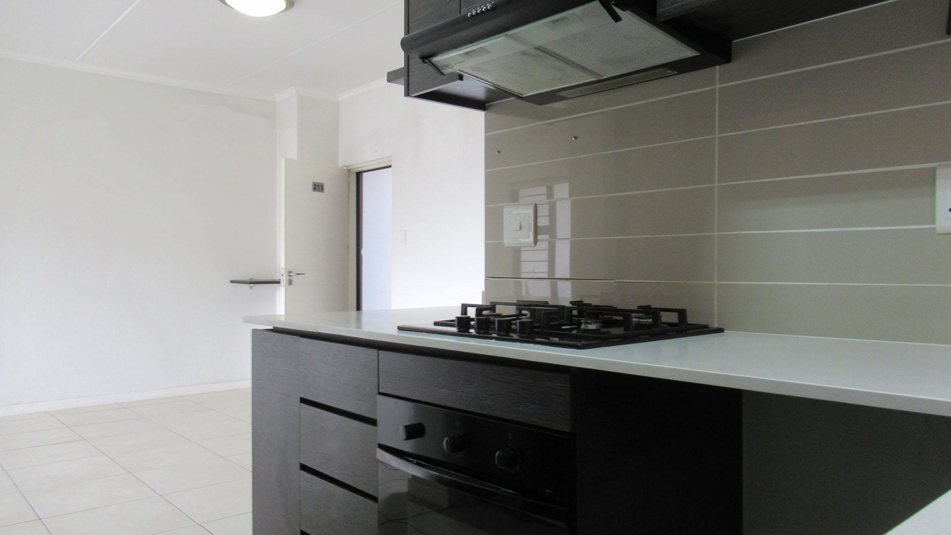 Kitchen - 7 square meters of property in Oakdene