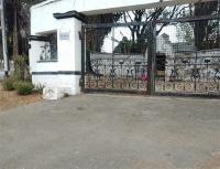 Front View of property in Kew