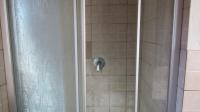 Main Bathroom - 4 square meters of property in Greenhills